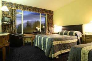 Connemara Gateway Hotel Oughterard Dış mekan fotoğraf
